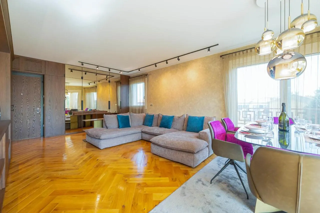 Venice New Luxury Penthouse - Free Parking And Roof Terrace Mestre Apartment