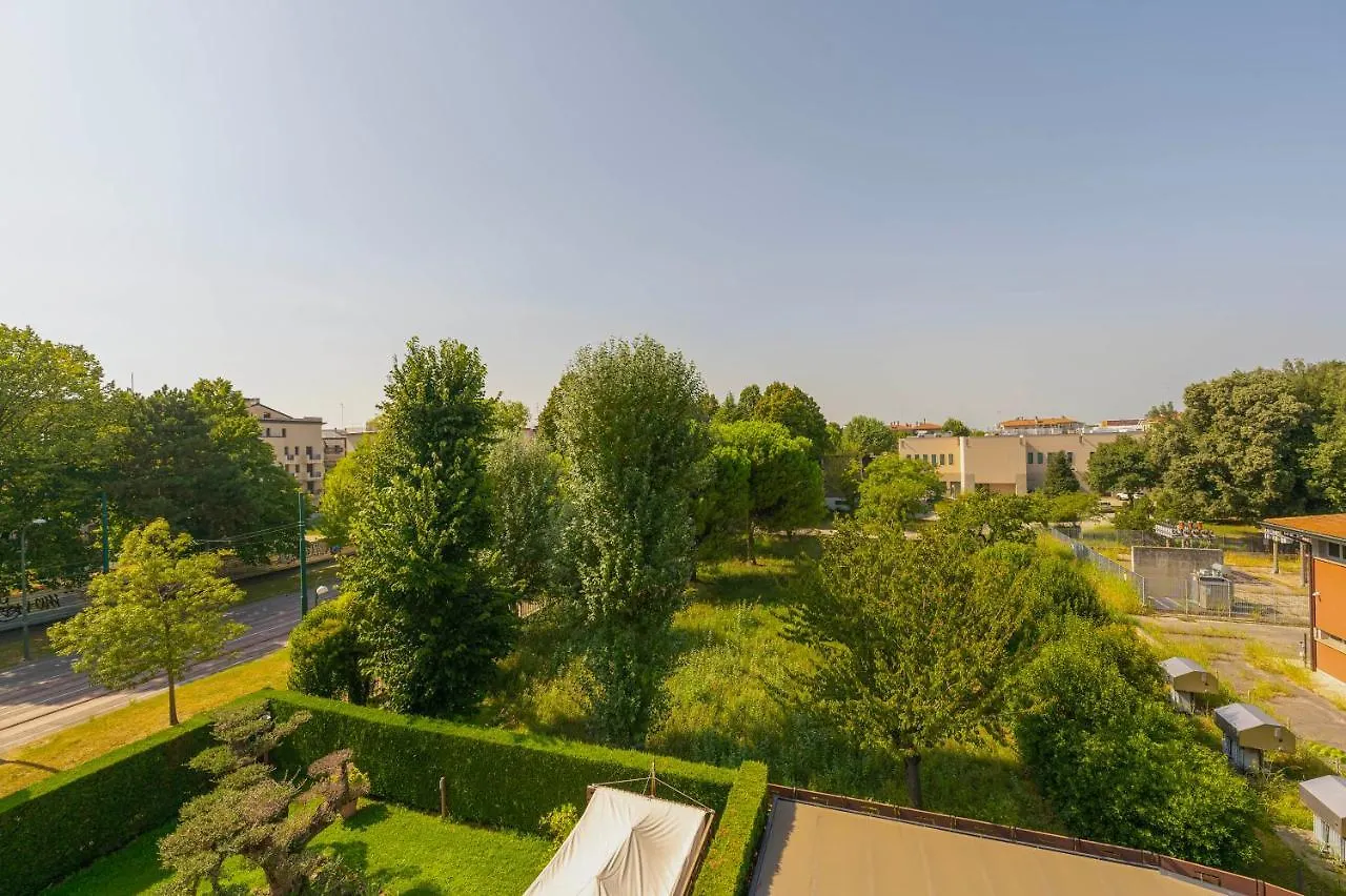 Appartamento Venice New Luxury Penthouse - Free Parking And Roof Terrace Mestre Italia